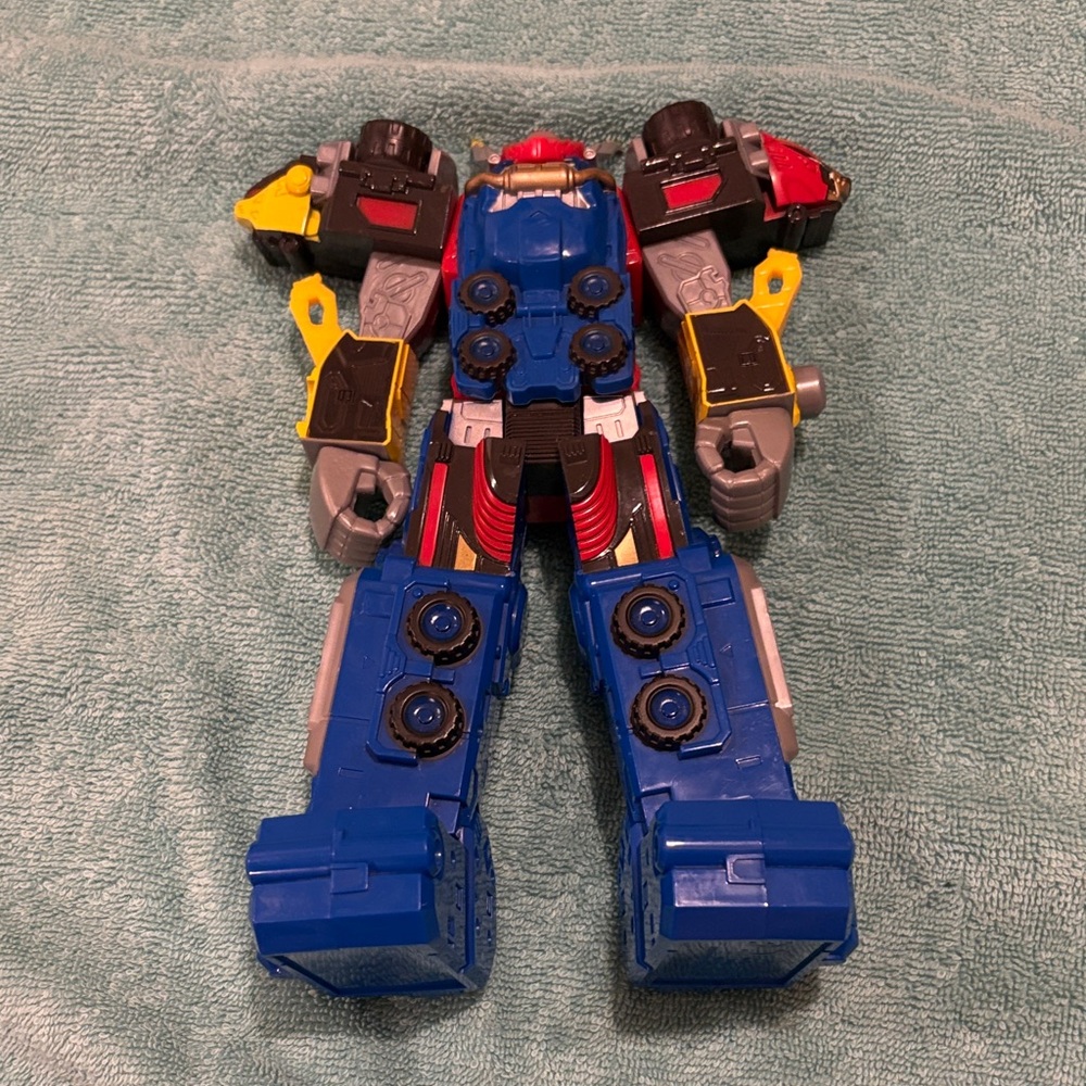 Power Ranger Blue and Red Action Figure